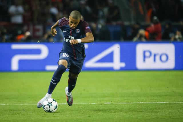 看台赞美优 看台赞美优